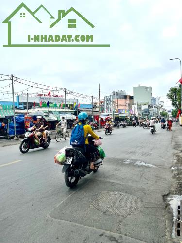 Bán nhà gần chợ Phạm Văn Hai _Lê Văn Sỹ,Q.Tân Bình, 69m2, 2 tầng,3pn, hẻm thông,7.1 Tỷ - 1