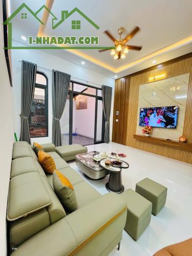🍎Bán Nhà Mê mặt tiền A13 Phạm Ngũ Lão gần đường Nguyễn Thị Minh Khai Buôn Ma Thuột 3tỷ380