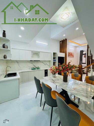 🍎Bán Nhà Mê mặt tiền A13 Phạm Ngũ Lão gần đường Nguyễn Thị Minh Khai Buôn Ma Thuột 3tỷ380 - 2