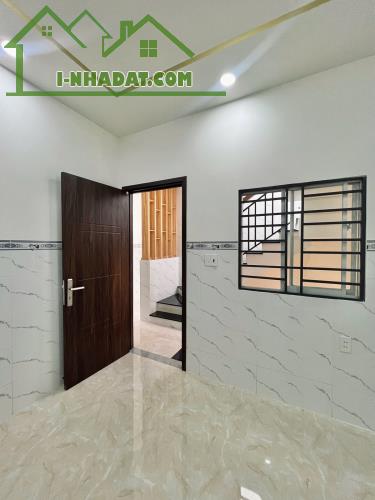 Chủ bán nhà 75m² Tân Thới Nhất 05 3 tầng 5x15m Quận 12 giá rẻ 5.2 tỷ - 4