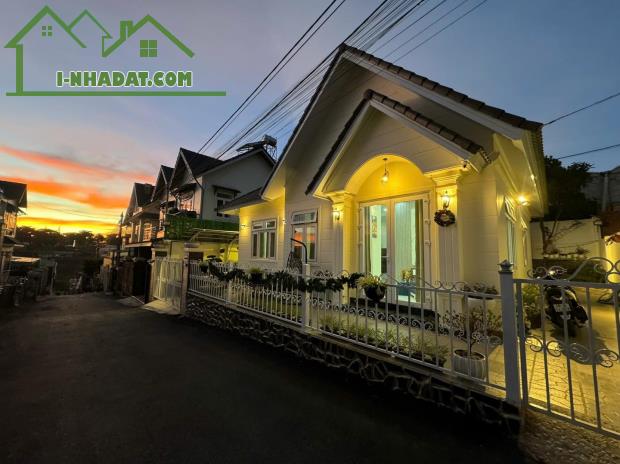 Bán Villa Trần Đại Nghĩa Phường 8 Đà Lạt 201m2 chỉ 9 tỷ 9 - 4