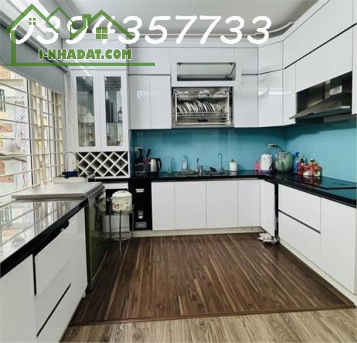 Bán nhà Trần Duy Hưng, ngõ thông thoáng, lô góc 2 mặt ngõ, 45m², 9.8 tỷ - 4