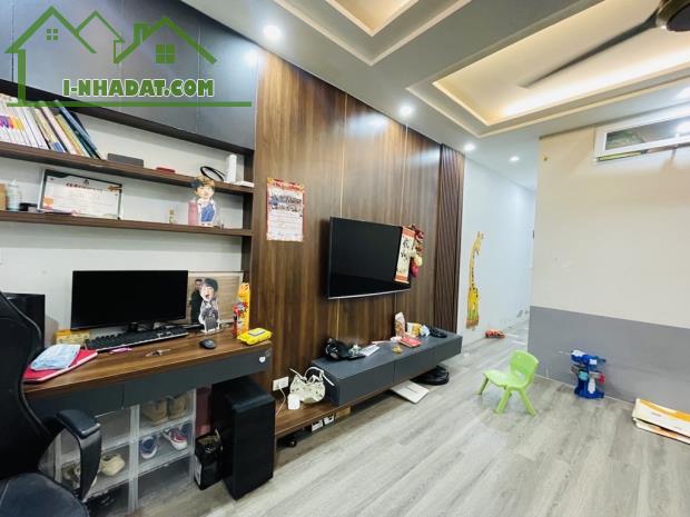 🏡 Nhà hiếm-Thịnh hào-tôn đức thắng mặt ngõ rông DT28M-4 TẦNG GIÁ CHỈ 8 TỶ