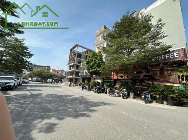 Bán đất đấu giá Lai Xá - Cạnh Đại học Thành Đô. DT77,5m2*Phân lô, ô tô tránh. - 1