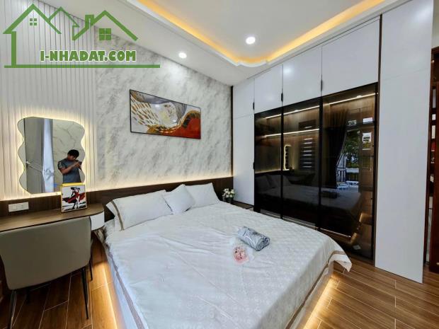 SIÊU HOT ĐÂY KHÁCH ƠI - NHÀ ĐẸP TẠI SƯ VẠN HẠNH - QUẬN 10, 60M2, SHR, HXH - 3