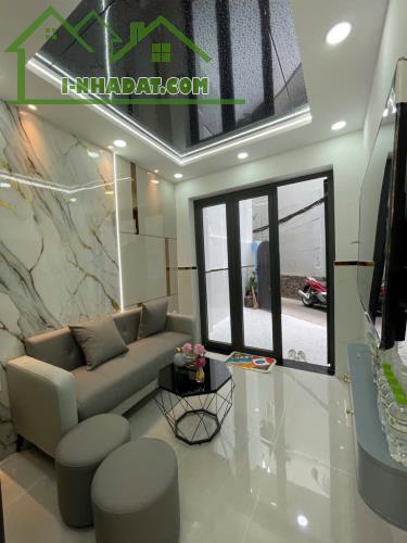 Bán nhà Gò Vấp, Lý Thường Kiệt, 4x11, Full nội thất, đẹp xinh, nhỉnh 3 tỷ. - 4