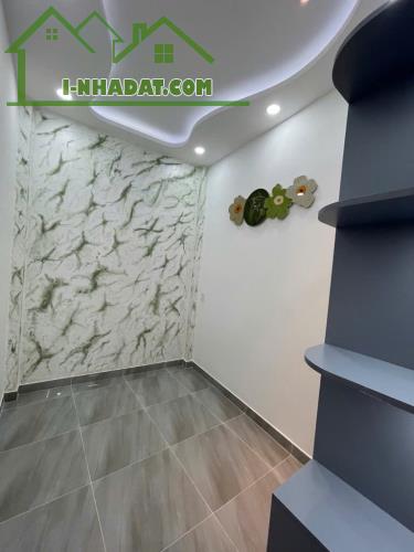 Bán nhà Gò Vấp, Lý Thường Kiệt, 4x11, Full nội thất, đẹp xinh, nhỉnh 3 tỷ. - 2