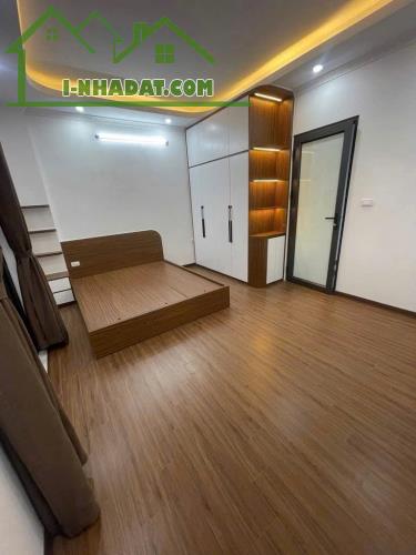 NHÀ MỚI GẦN HỌC VIỆN TÀI CHÍNH -- 5 TẦNG CHỈ 6,3X TỶ - 1