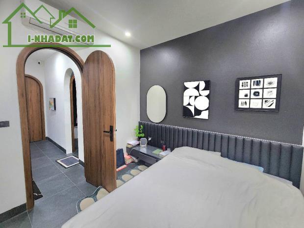 BÁN NHÀ TRÂU QUỲ - DÂN XÂY TÂM HUYẾT - GIÁ HƠN 5 TỶ  [ BÁN TRONG THÁNG ] - 1