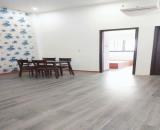 Mình CC trống căn 50m có cửa sổ, ban công full nội thất giờ giấc tự do đg Phan Huỳnh Điểu