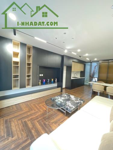 HÀNG HIẾM PHỐ NGUYỄN SƠN 45M2, 6T THANG MÁY, GARA Ô TÔ - NHỈNH 1X TỶ - 1