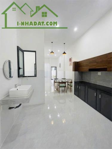 Thanh Lý Nhà Cấp 4 - Hẻm 6m - Gần Cầu Ông Thìn và Chợ Qui Đức Bình Chánh TPHCM ! - 4