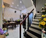 Căn nhà đẹp có 2 phòng master ở ngay đường Lê Hồng Phong, Quận 10, Giá chỉ 6.45 tỷ TL