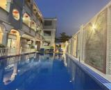 CỰC RẺ, VILLA MẶT TIỀN LÝ THƯỜNG KIỆT, TT PHỐ CỔ HỘI AN, 400M2, 16 PN, GIÁ CHỈ 2x TỶ