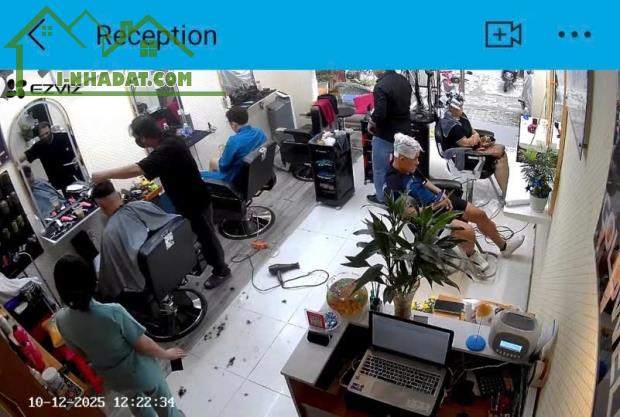 CHÍNH CHỦ SANG NHƯỢNG GẤP HAIR SALON & NAIL SPA CAO CẤP TẠI PHÚ MỸ HƯNG, QUẬN 7