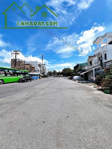 CHO THUÊ nguyên căn Nhà 1T1L, Mặt Tiền 79 Trần Phú, tiện KDoanh, buôn bán, VPCTy, Spa,.... - 1