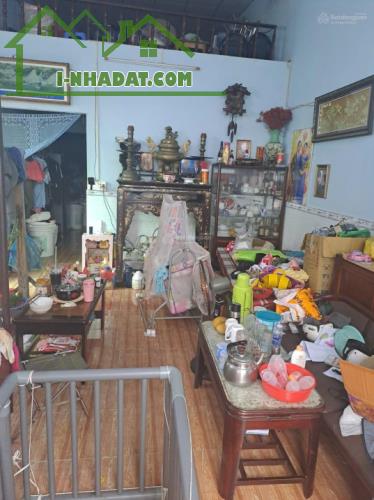 BÁN NHÀ CẤP 4, 2 CĂN TRÊN 180M2 THỔ CƯ (12M X 15M), VUÔNG VỨC - CHỈ 6.2 TỶ - KDC HIỆN - 2