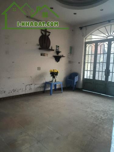 BÁN ĐẤT TẶNG NHÀ, HẺM NHỰA 6m THÔNG NGAY CỔNG BV THỦ ĐỨC, 5,2X38 CHỈ 13 TỶ - 3