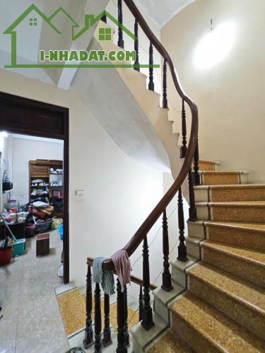 Bán nhà Xã Đàn 112m Ô tô vào nhà 14 phòng cho thuê - Móng bè ép cọc tường 20 giá đầu tư - 4