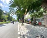 Mặt phố Nguyễn Đình Thi – View Hồ Tây – Vỉa hè đá bóng