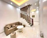 Tọa lạc tại vị trí đắc địa nhất khu vực Minh Khai, Quận Hai Bà Trưng, sát kề trung tâm phố
