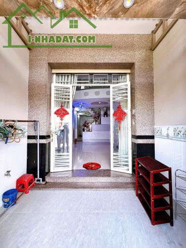 CHO THUÊ nguyên căn Nhà 1T1L, Mặt Tiền 79 Trần Phú, tiện KDoanh, buôn bán, VPCTy, Spa,... - 2