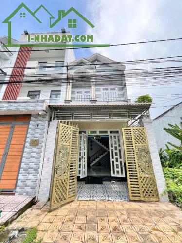 CHO THUÊ nguyên căn 1T1L, KDC GẦN CHỢ BÀ BỘ (Giá thuê: 10 TRIỆU/tháng)