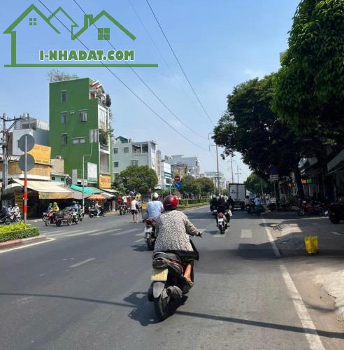 BÁN GẤP ĐẤT MẶT PHỐ LẠC LONG QUÂN, 2 THOÁNG, 170M2, MT 6M, 88 TỶ - 0987104878 - 2