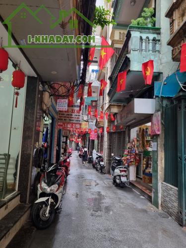 Bán nhà Tôn Thất Tùng – Đống Đa, 55m², Mặt tiền hơn 8m, Kinh doanh, Giá 19.4 Tỷ