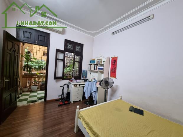 Bán nhà Tôn Thất Tùng – Đống Đa, 55m², Mặt tiền hơn 8m, Kinh doanh, Giá 19.4 Tỷ - 3