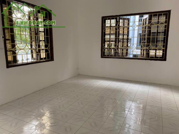 KD Cà Phê, Spa, VPcty  101 Phố  Hoàng Cầu, 55m² x 3 tầng, 4PN, 3 WC, 35 triệu/tháng - 3