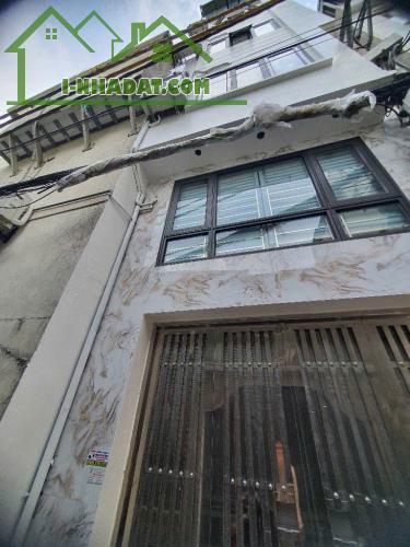 TOÀ CHDV TT BA ĐÌNH, Ô TÔ ĐỖ CỬA, 7 TẦNG, THANG MÁY, DT 50M, GIÁ CHÀO 11 TỶ - 5