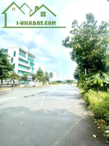 Hiếm - Bán 4 nền liền góc 2 mặt tiền đường Hoàng Văn Thái KDC Hưng Phú, Cần Thơ