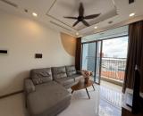 Cho thuê gấp căn hộ tầng thấp đẹp tại Vinhomes Central Park, 30 triệu, 81.7m2, Bình Thạnh,