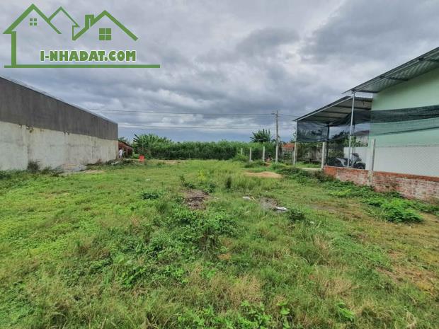 Bán lô đất Tịnh Phong cách cổng quyết thắng đúng 500m. dt 204m2, giá 1,074 tỷ, đường 3,5m - 1