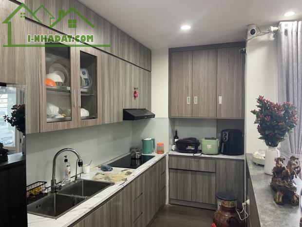 Bán nhà đẹp Gia Quất 69m Full Nội Thất giá rẻ vô cùng 4,4 tỷ (TL) - 2