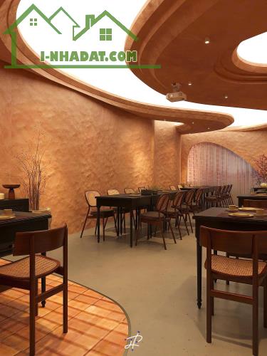 Sang nhà hàng mặt tiền 567A Trần Hưng Đạo, q1. - 4