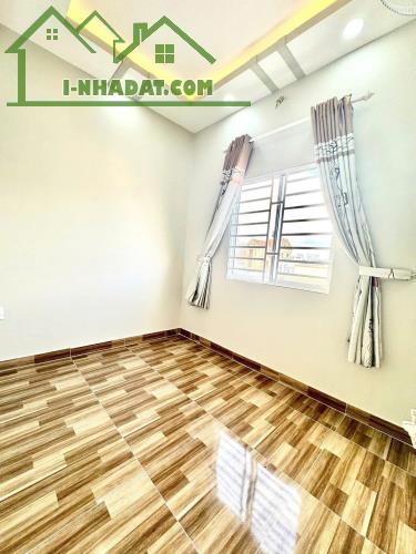 CẦN PASS GẤP PHÒNG TRỌ Ở HUỲNH TẤN PHÁT -  QUẬN 7 - TPHCM