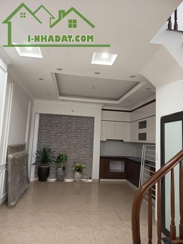 BÁN NHÀ ĐẠI PHÙNG – 58 M2 GIÁ 5.8 TỶ - TRUNG TÂM ĐAN PHƯỢNG – NHÀ MỚI ĐẸP, FULL NỘI THẤT –