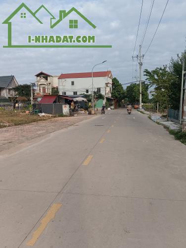 Bán Đất khu Đấu Giá Đông Lai - Quang Tiến - 180M2 - 42T/M2 - 2