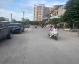 CẦN BÁN ĐẤT THƯỢNG MỖ DT 40m MT 4m HẬU = NHAU VUÔNG NHƯ TỜ A4