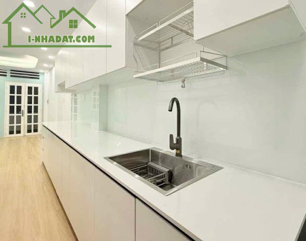 Chung cư mới QUẬN 10 - Hẻm Ô tô Cách Mạng Tháng Tám - 3.5 x 13 m Vuông vức - 2.799 tỷ - 3