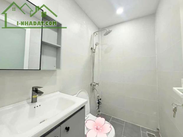 Chung cư mới QUẬN 10 - Hẻm Ô tô Cách Mạng Tháng Tám - 3.5 x 13 m Vuông vức - 2.799 tỷ - 4