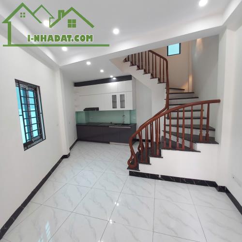 BÁN NHÀ PHỤNG CHÂU CHƯƠNG MỸ, 30M, 4 TẦNG, MT4M, GIÁ 3,03 TỶ