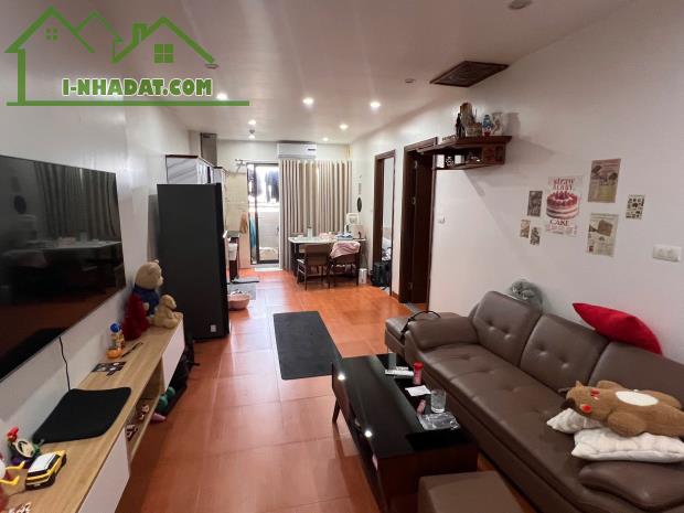 Bán chung cư Hồng Hà Tower 89 Thịnh Liệt-DT 57 m2-TẦNG TRUNG-2 NGỦ-2 WC-FULL NỘI THẤT.