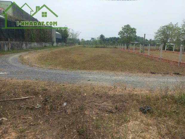 BÁN ĐẤT THỔ CƯ 100% - CHÍNH CHỦ TẠI ẤP LẬP ĐIỀN, XÃ TÂN MỸ, HUYỆN ĐỨC HÒA, LONG AN