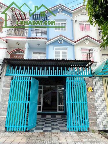 57. nhà 10 triệu 4 phòng ngủ rộng rãi thoáng mát