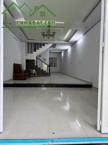 57. nhà 10 triệu 4 phòng ngủ rộng rãi thoáng mát - 1