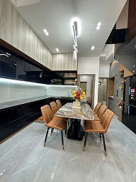 Nhà 3 tầng Đẹp lung linh, mặt tiền đường Hoà Minh - 1