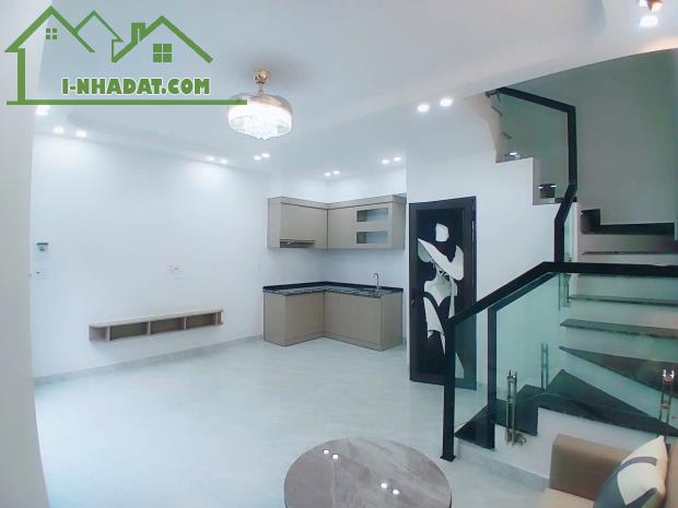 nhà xây mới MIẾU HAI XÃ - lê chân